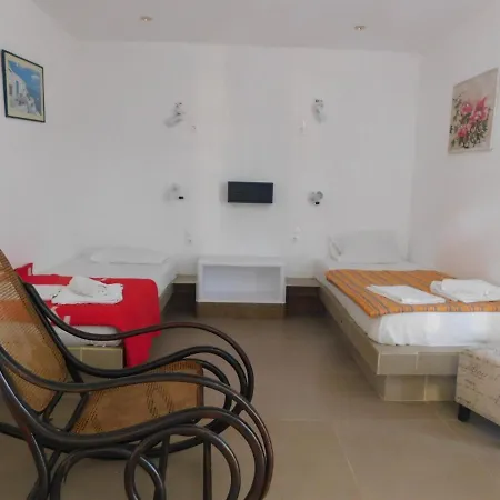 Aparthotel Perivolos Sandy Village 3*