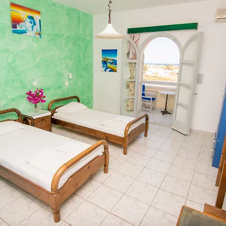 Aparthotel Perivolos Sandy Village 3*
