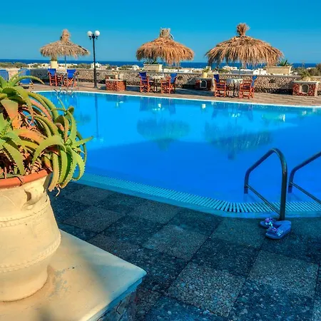 Perivolos Sandy Village 3* Perissa (Santorini)